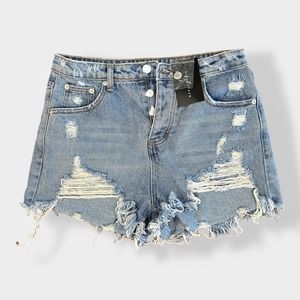 Signature 8 NWT high rise distressed Jean‎ shorts Size L